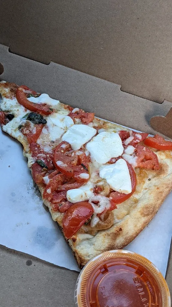 Pizza Bruschetta Mozzarella Tomato